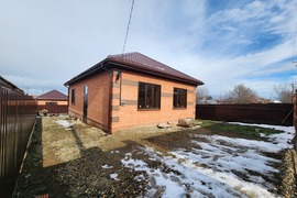 Новый дом 100 м² на 4 сотках с газом в Выселках. Сельская/семейная ип.