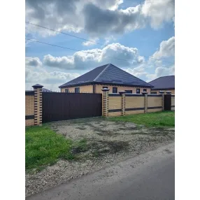 Дом в центре Выселок 121,6 м², участок 11,56 соток, тёплый гараж, летн