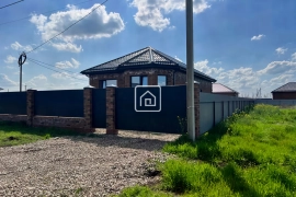 Дом 106 м² на участке 5 сот.