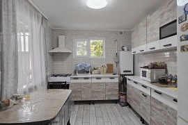 ПРОДАМ ИЛИ ОБМЕНЯЮ
Дом с готовым бизнесом (шиномонтаж) 