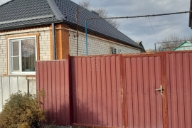 Продается кирпичный дом, 90 м², ст. Выселки, центр