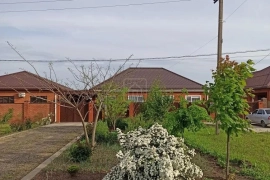 Дом 76 м² с ремонтом 2018 года в Северном микрорайоне, ул. Победа